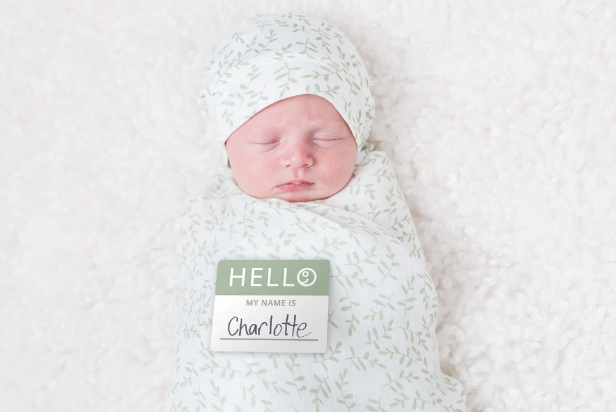 Hello World Blanket & Knotted Hat Set