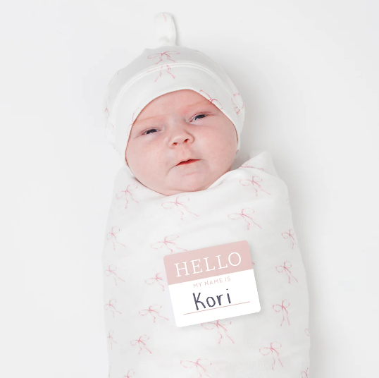 Hello World Blanket & Knotted Hat Set