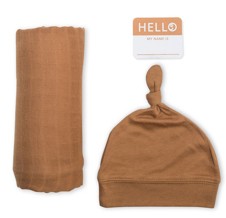 Hello World Blanket & Knotted Hat Set