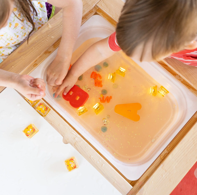 Daniel Tiger Light Up Cubes 4pk