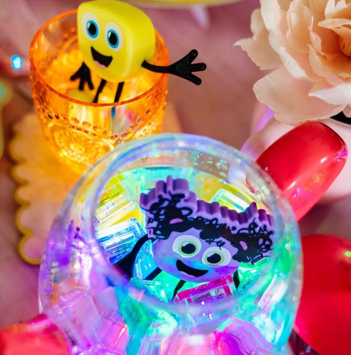 Light Up Cubes and Character Bundle