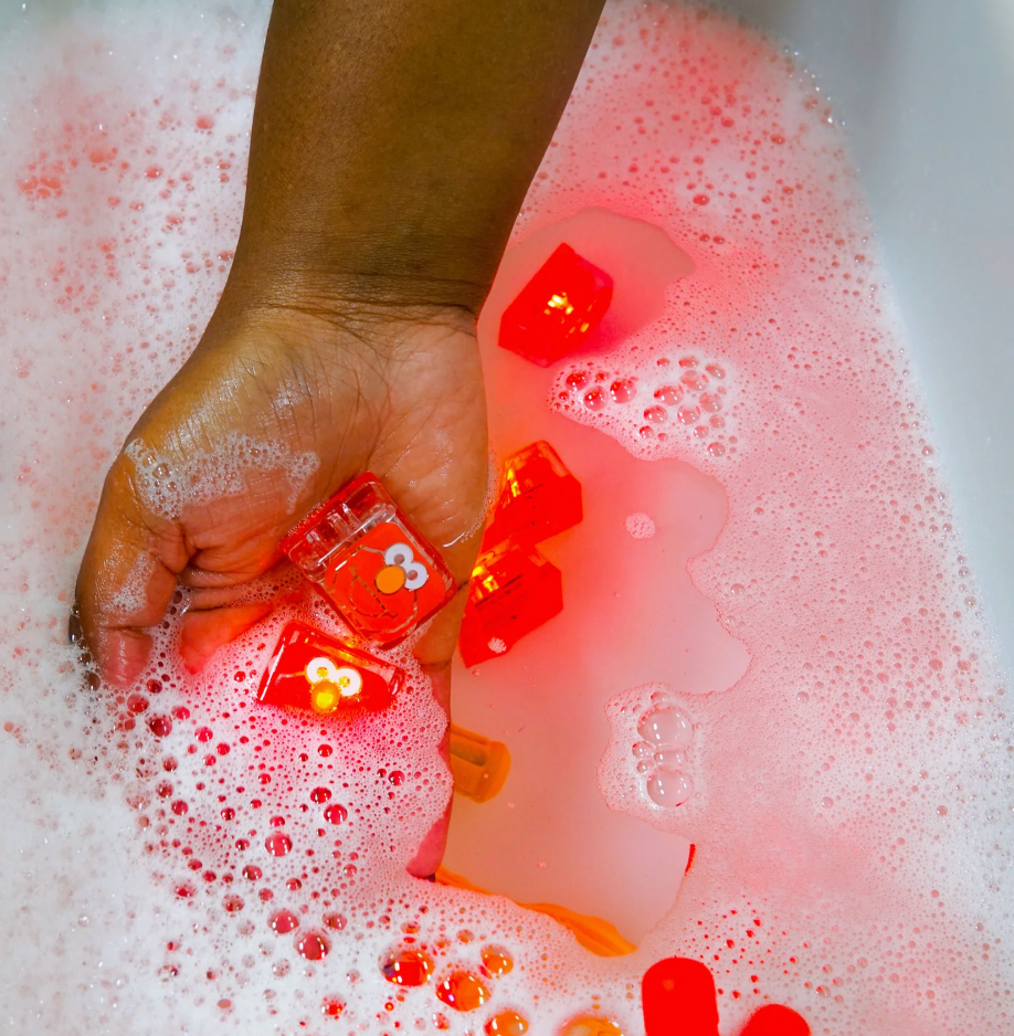 Sesame Street - Light Up Cubes and Character Bundle