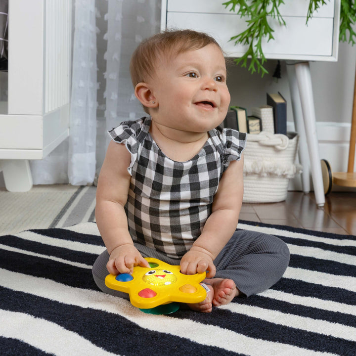 Baby Einstein - Pop Glow Starfish™ Suction Cup Toy